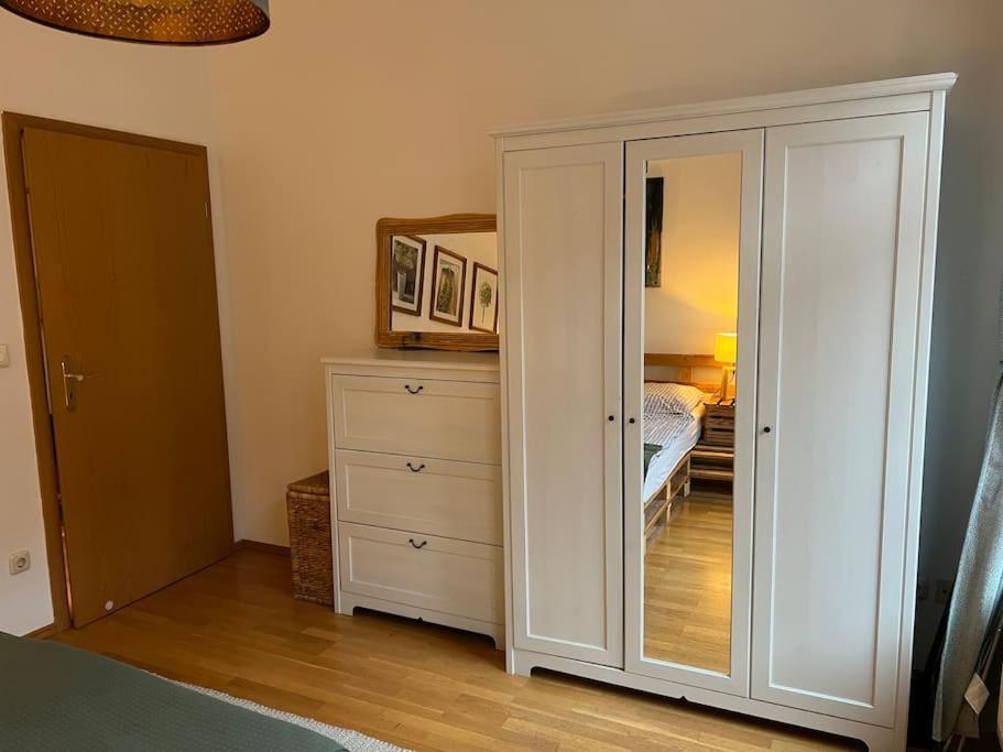 Beliebt: Zentrales & Ruhiges Innenstadtapartment Halle  Exterior foto